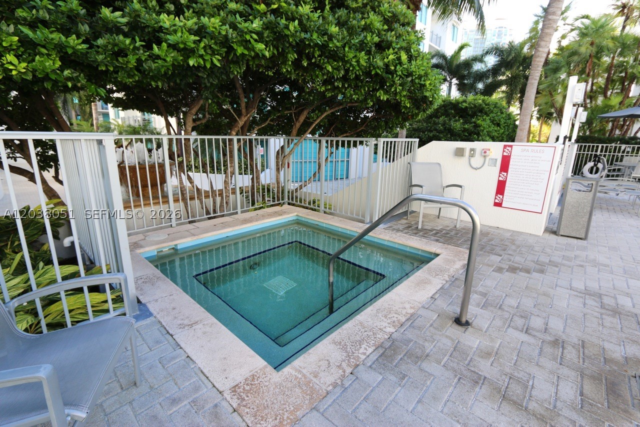 110 Washington Ave #1512, Miami Beach FL 33139