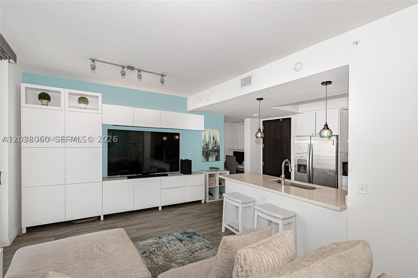 999 SW 1st Ave #3215, Miami FL 33130