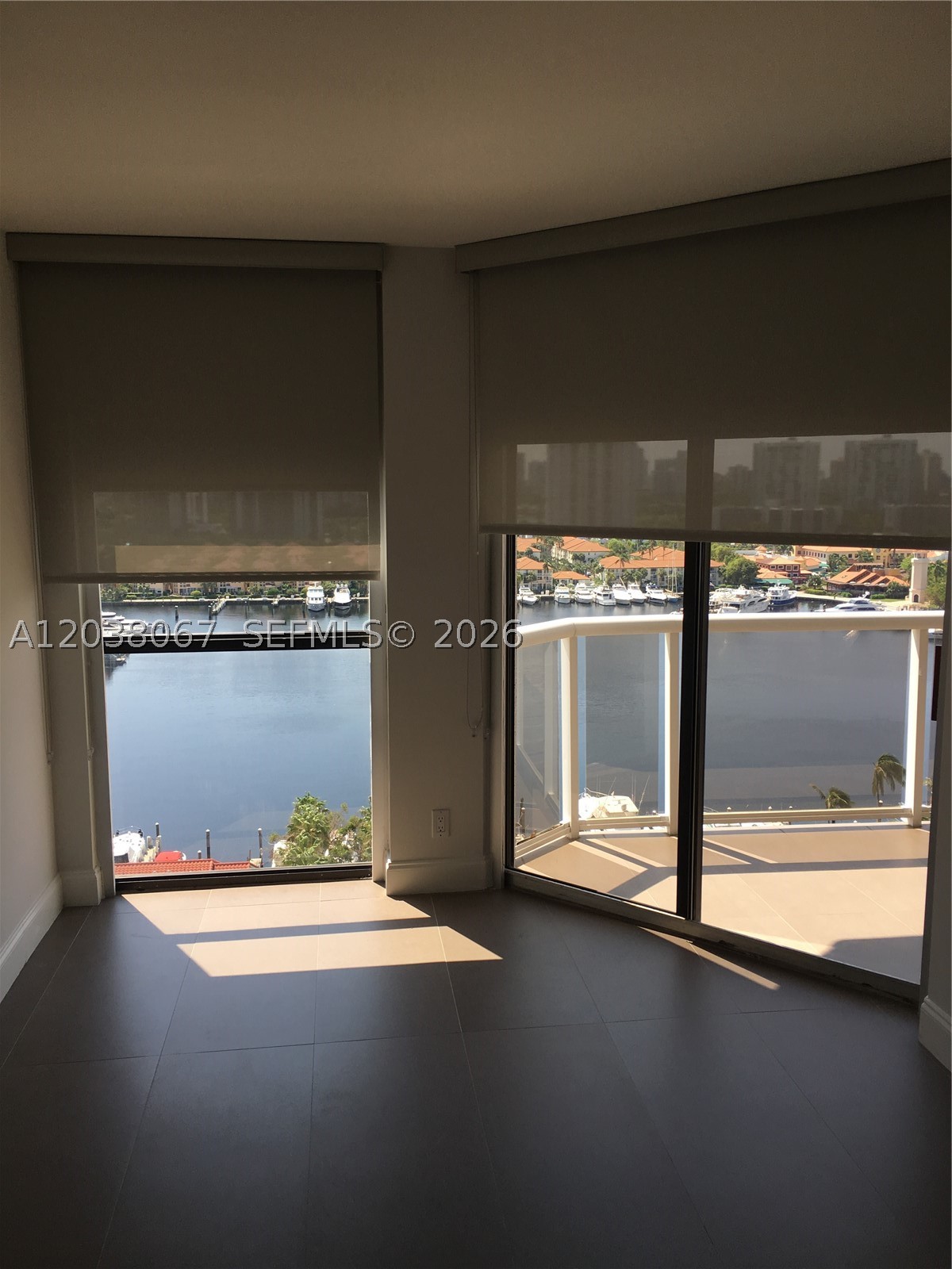3640 Yacht Club Dr #1609, Aventura FL 33180