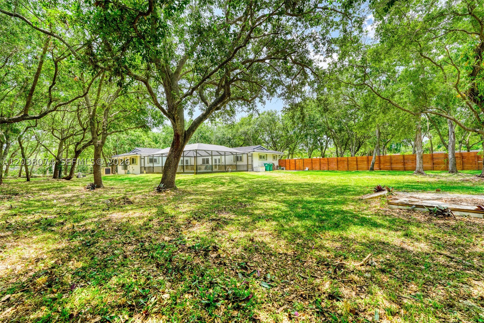 7715 SW 122nd St #n/a, Pinecrest FL 33156