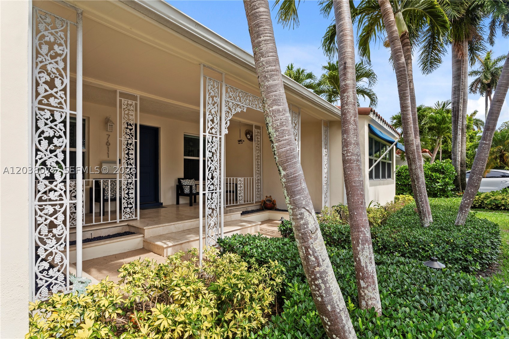 7611 Miami View Dr, North Bay Village FL 33141