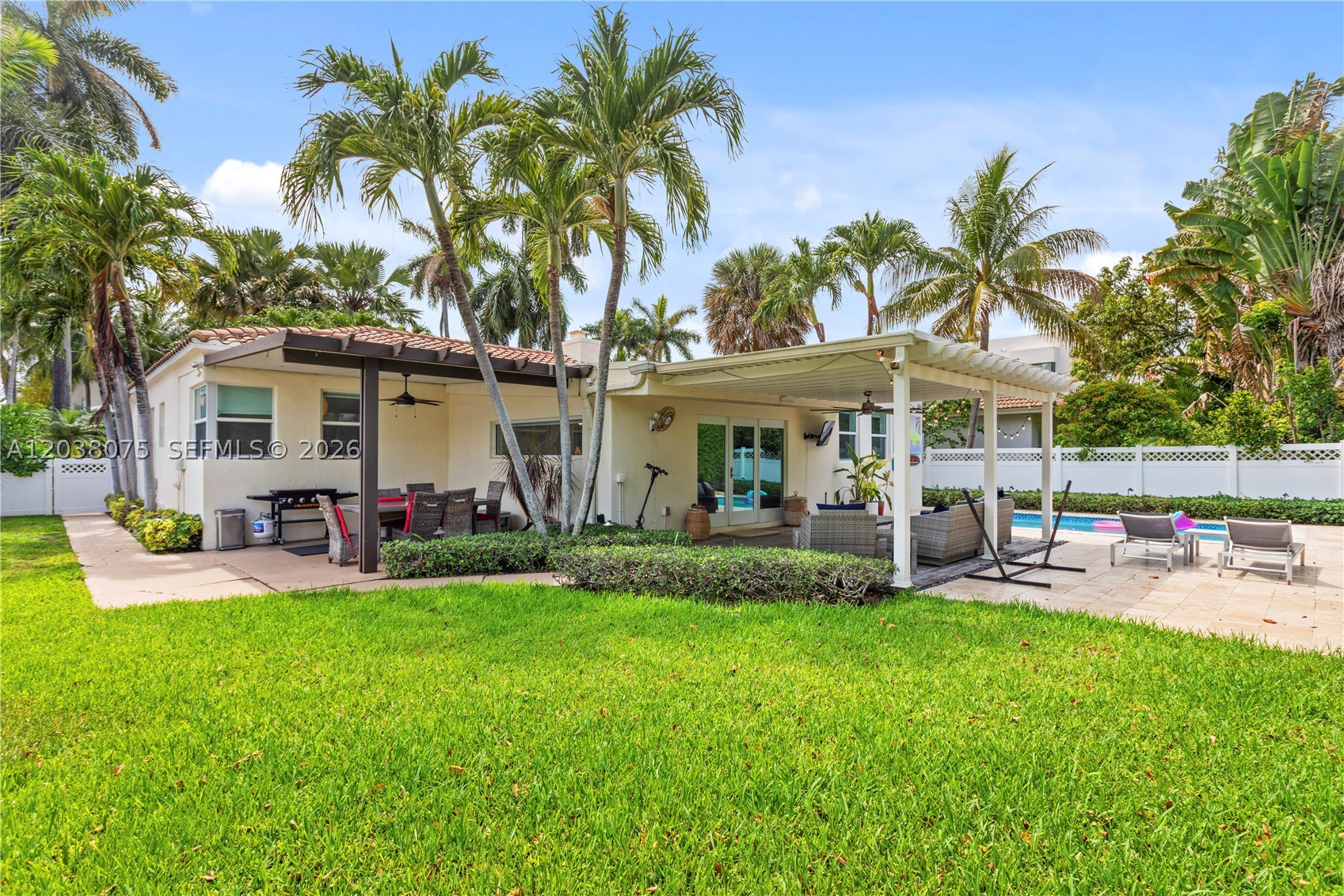 7611 Miami View Dr, North Bay Village FL 33141