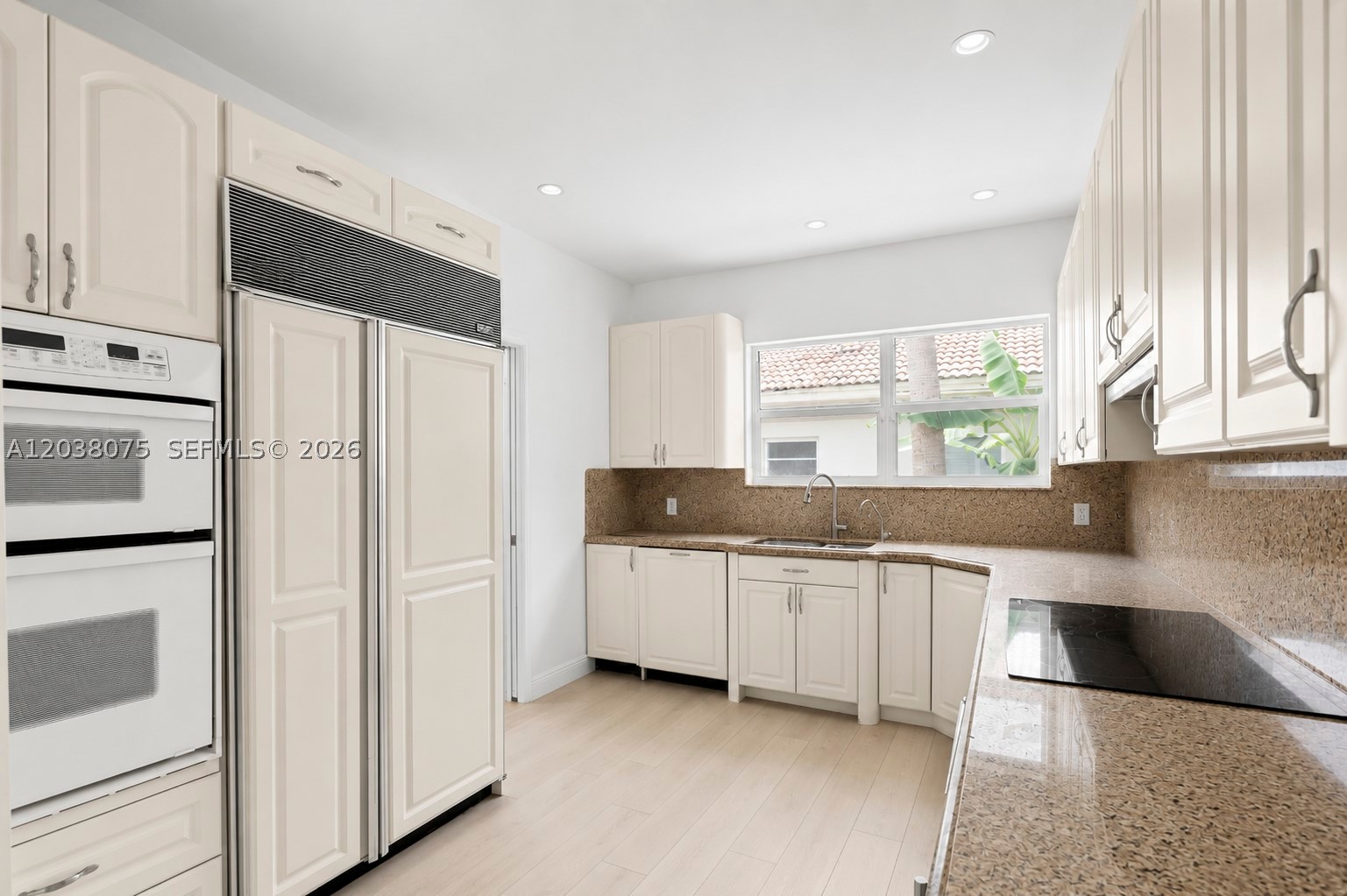 7611 Miami View Dr, North Bay Village FL 33141