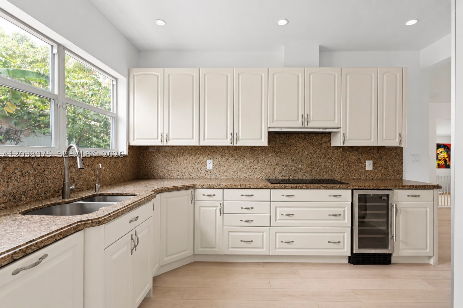 7611 Miami View Dr, North Bay Village FL 33141