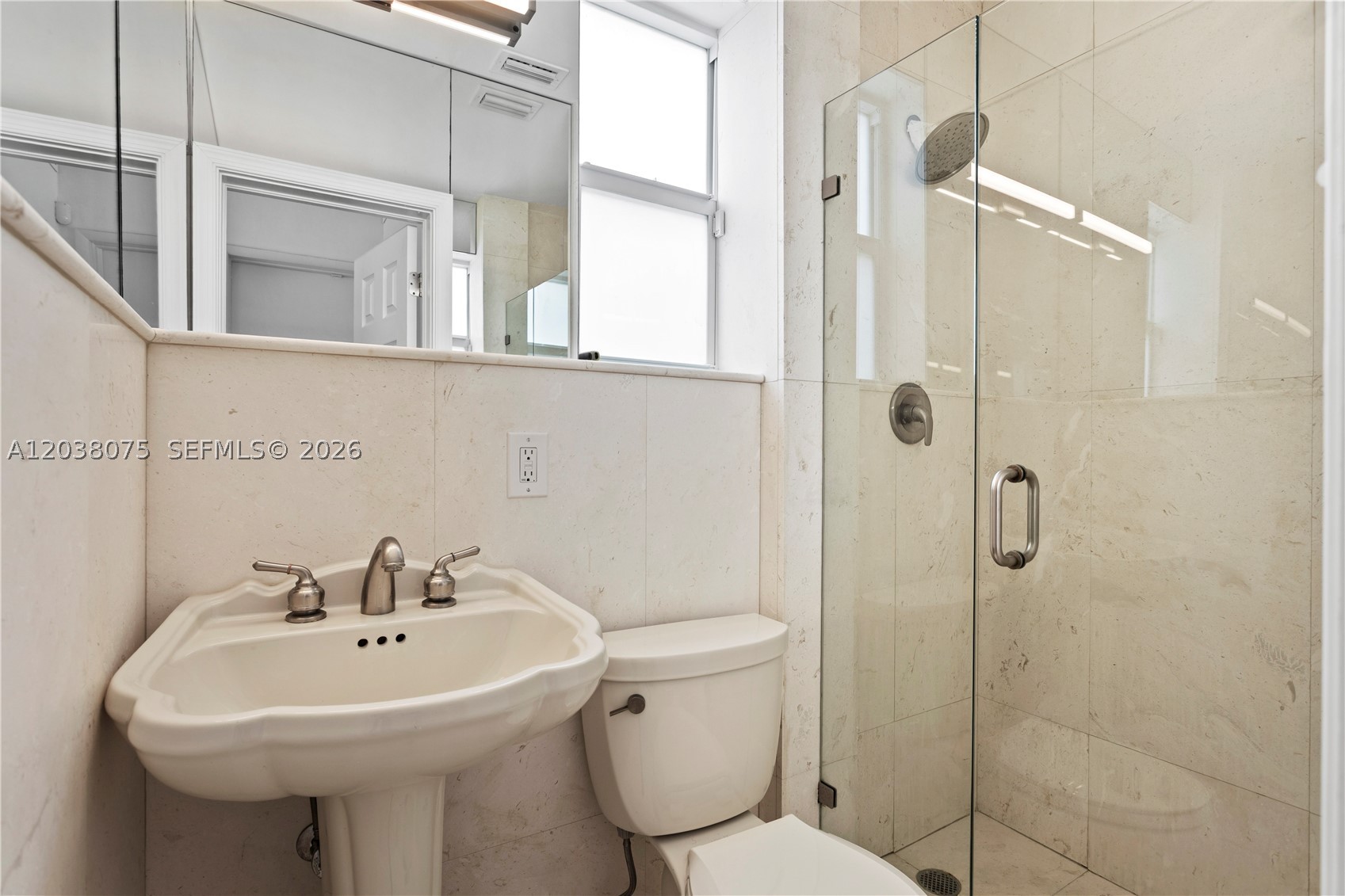 7611 Miami View Dr, North Bay Village FL 33141