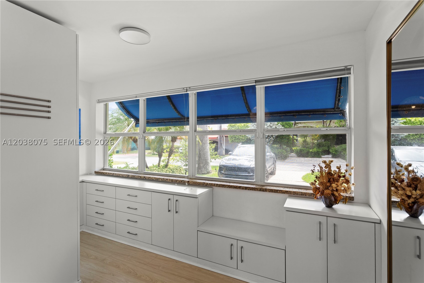 7611 Miami View Dr, North Bay Village FL 33141