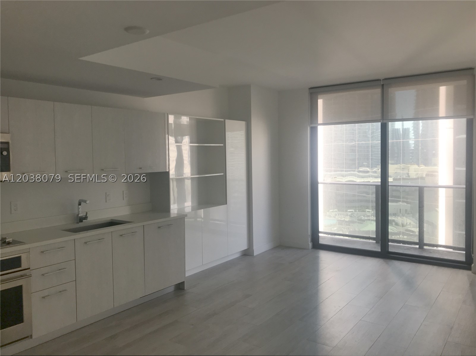55 SW 9th St #1607, Miami FL 33130