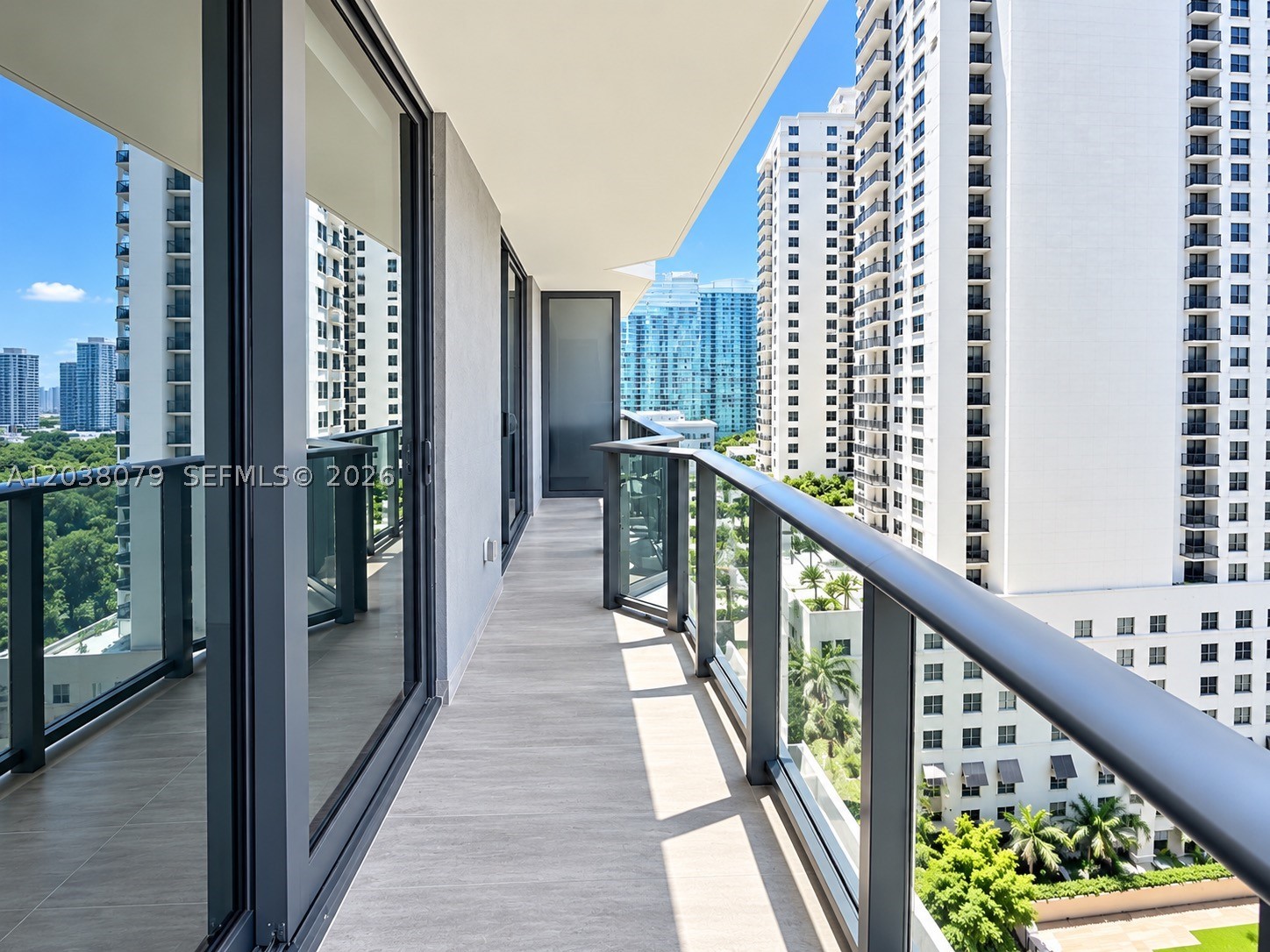 55 SW 9th St #1607, Miami FL 33130