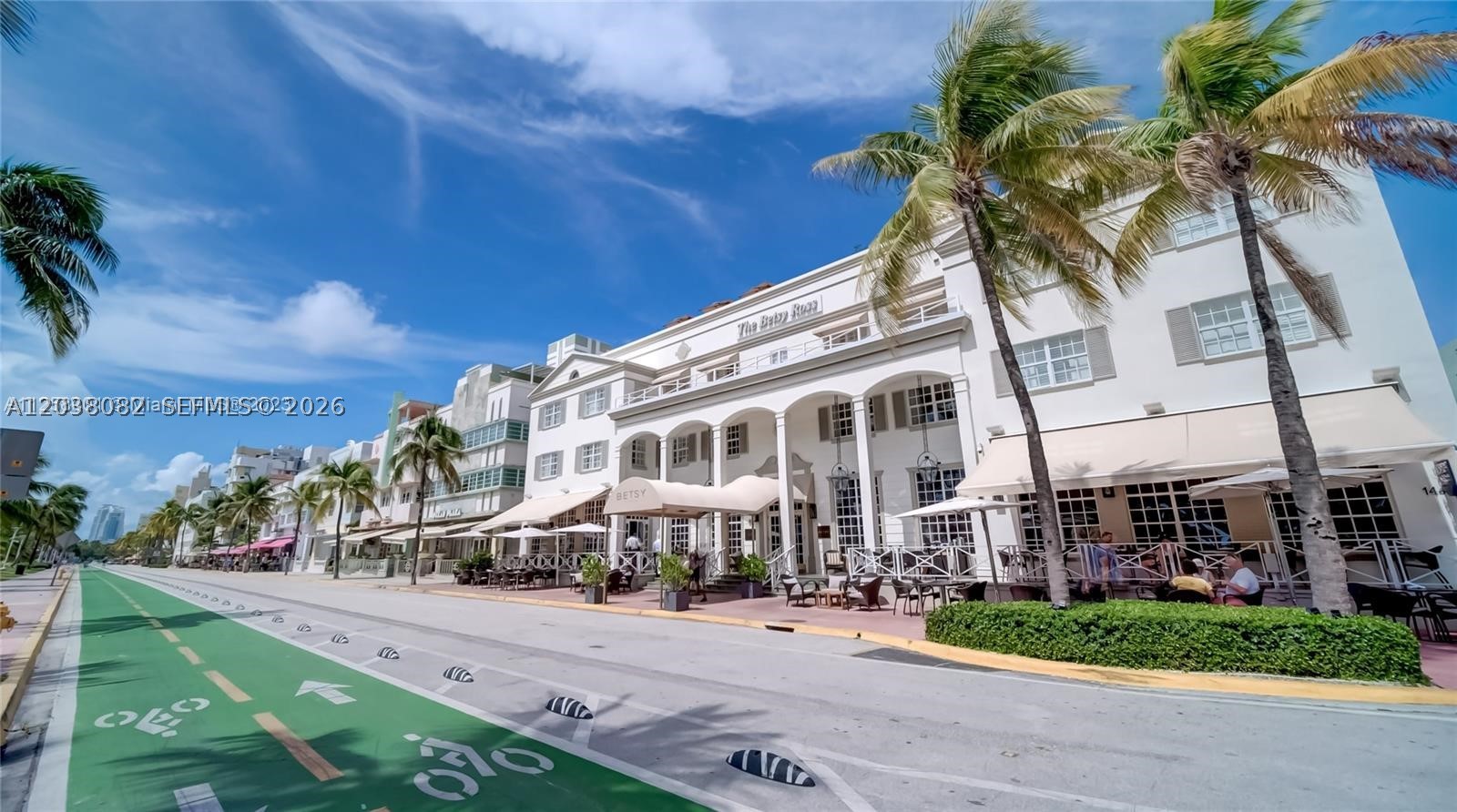 1455 Ocean Dr #902, Miami Beach FL 33139