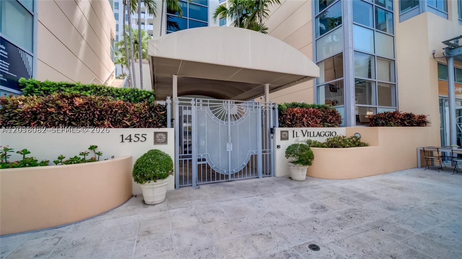 1455 Ocean Dr #902, Miami Beach FL 33139