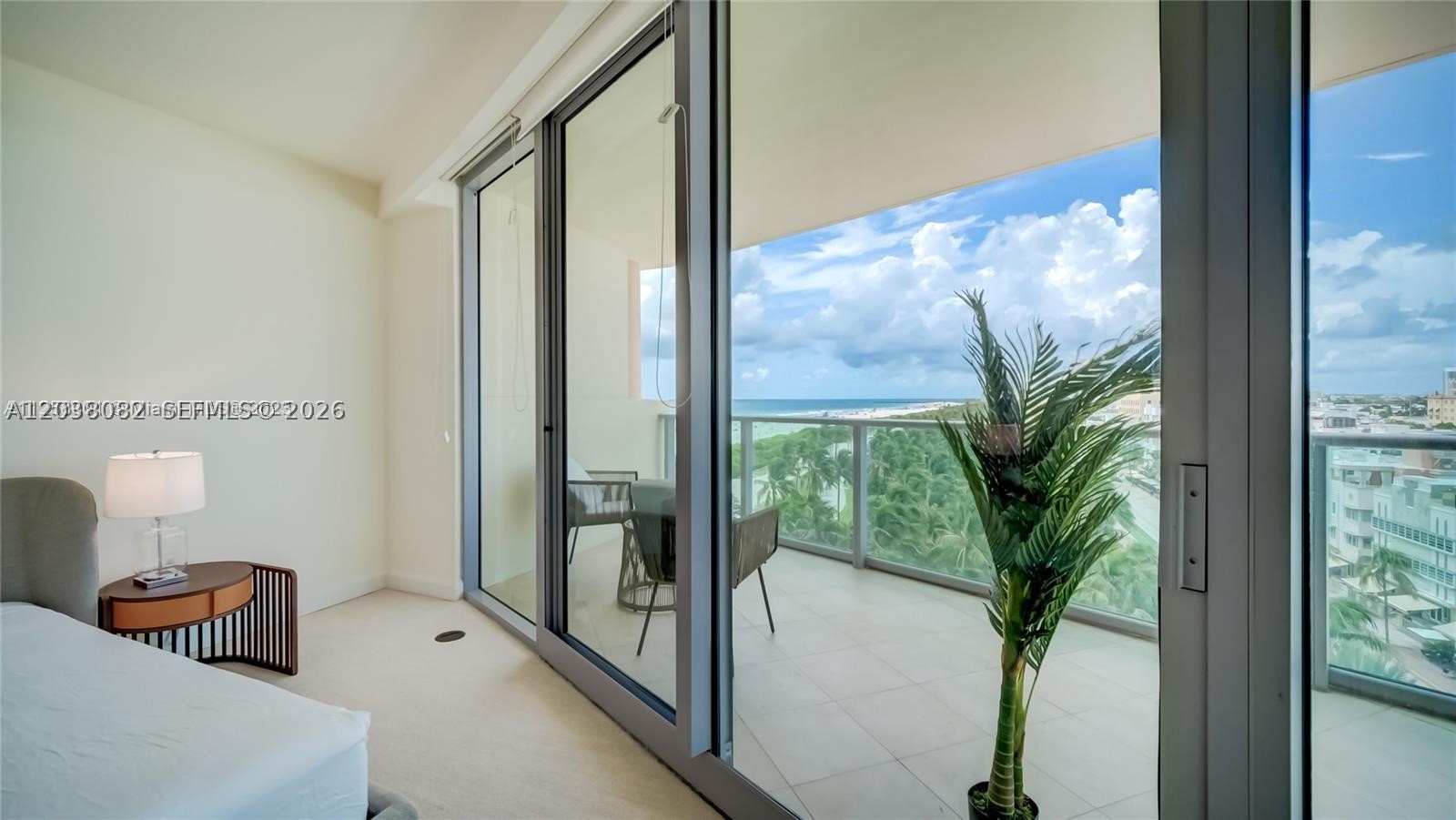1455 Ocean Dr #902, Miami Beach FL 33139