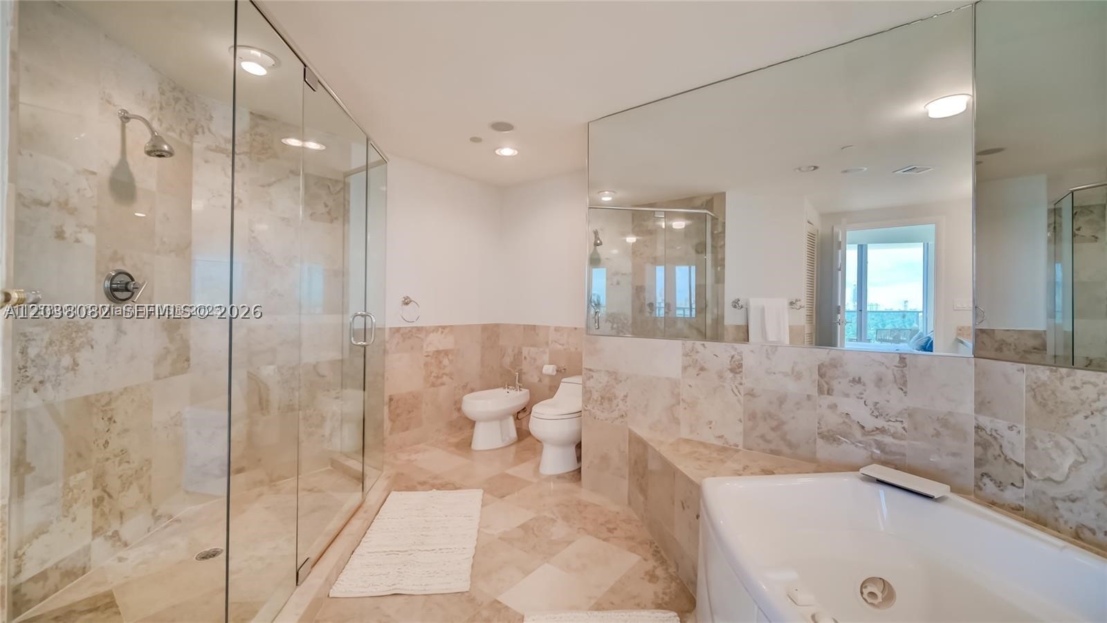 1455 Ocean Dr #902, Miami Beach FL 33139