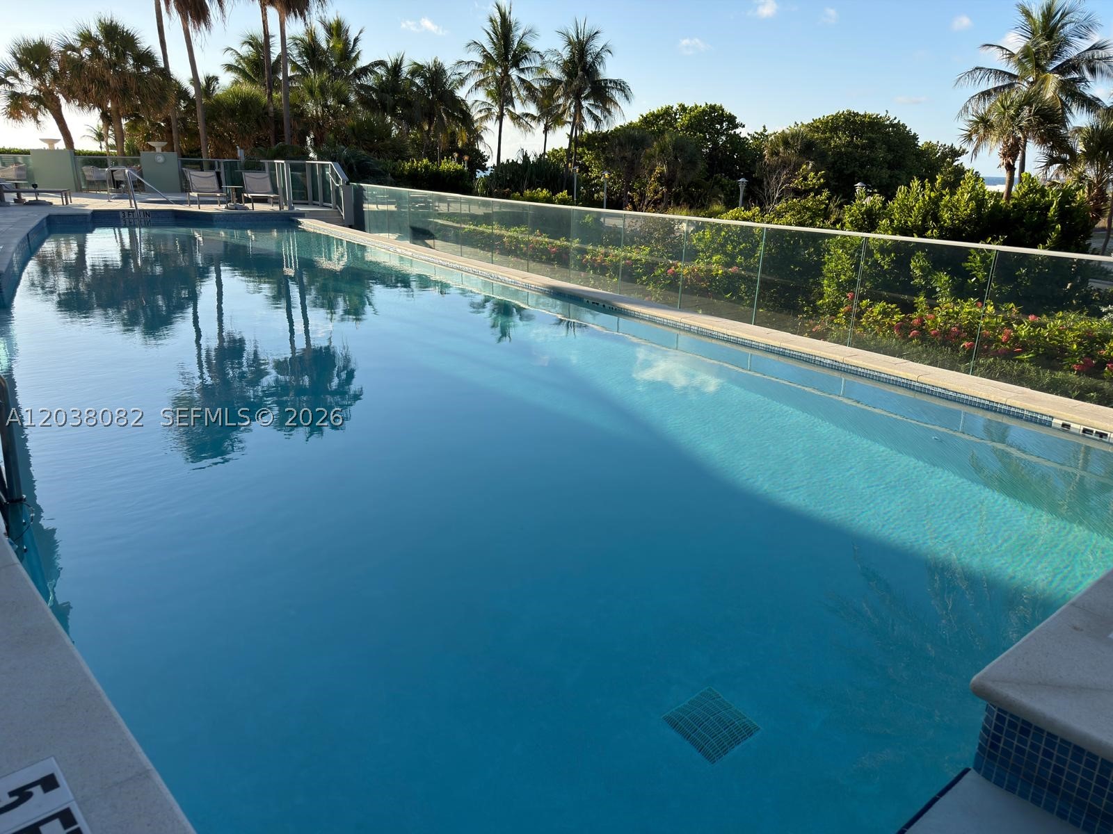 1455 Ocean Dr #902, Miami Beach FL 33139