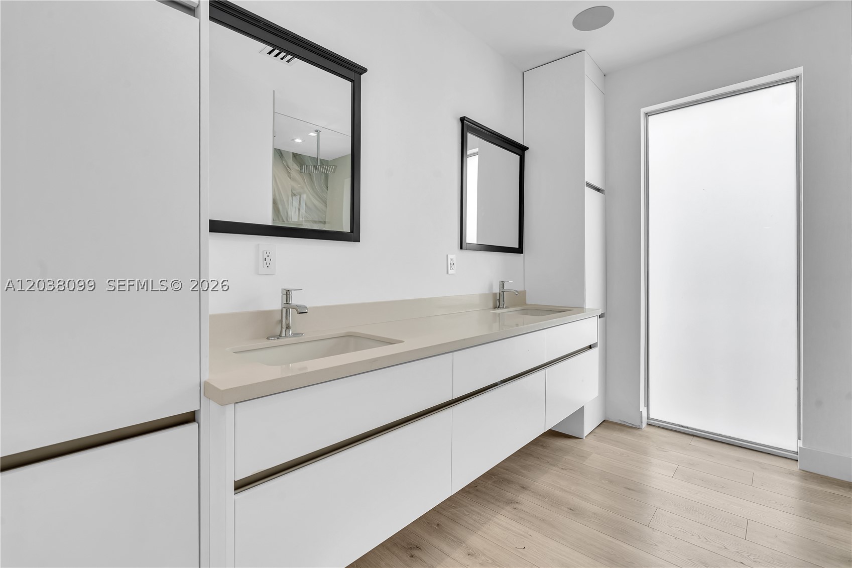 10755 SW 52nd Ter, Miami FL 33165