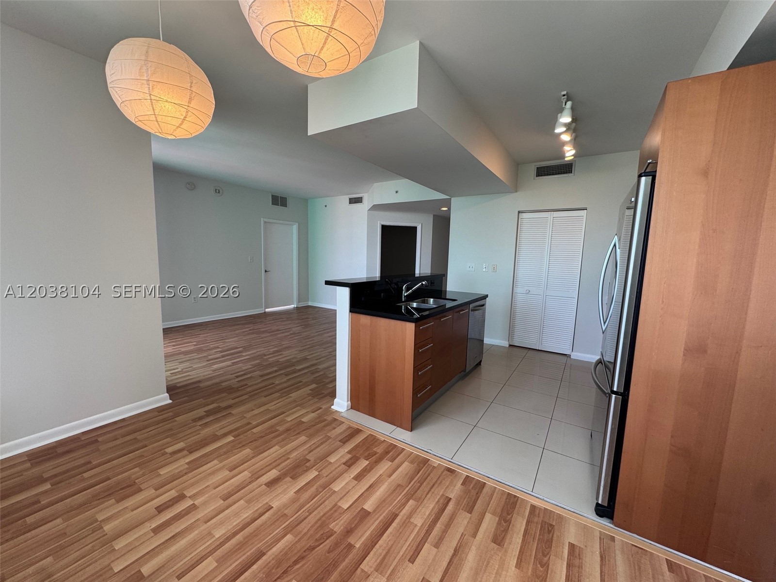 244 BISCAYNE BL #702, Miami FL 33132