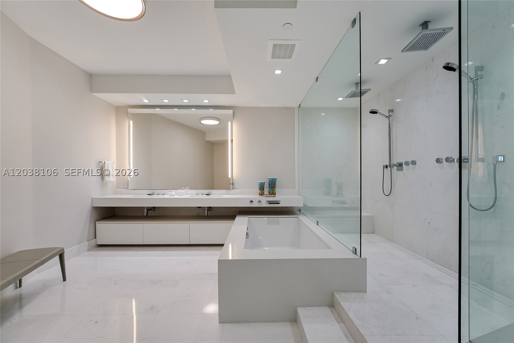 18555 Collins Ave #3301, Sunny Isles Beach FL 33160