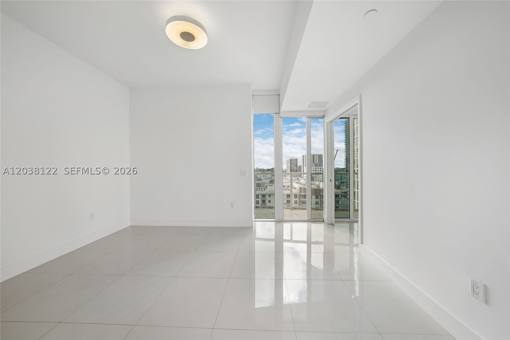 601 NE 27th St #1501, Miami FL 33137