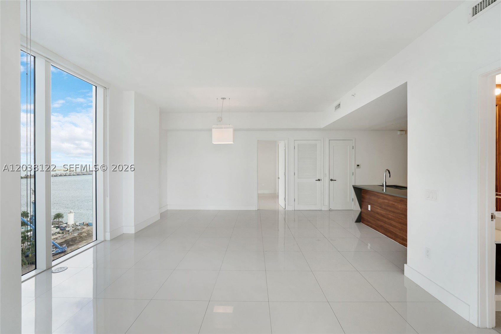 601 NE 27th St #1501, Miami FL 33137