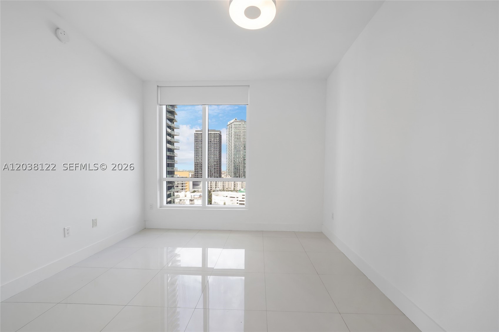 601 NE 27th St #1501, Miami FL 33137