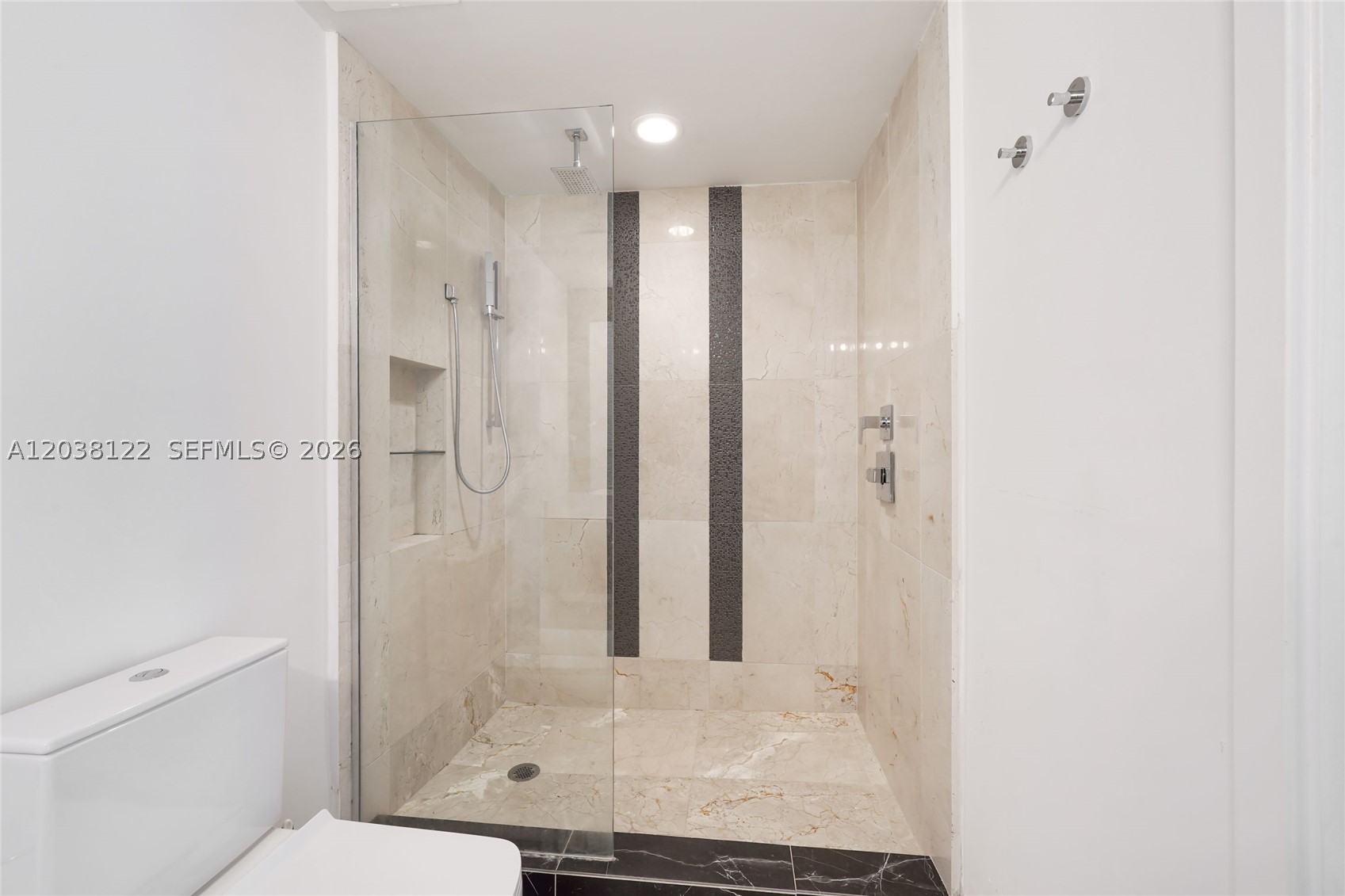601 NE 27th St #1501, Miami FL 33137