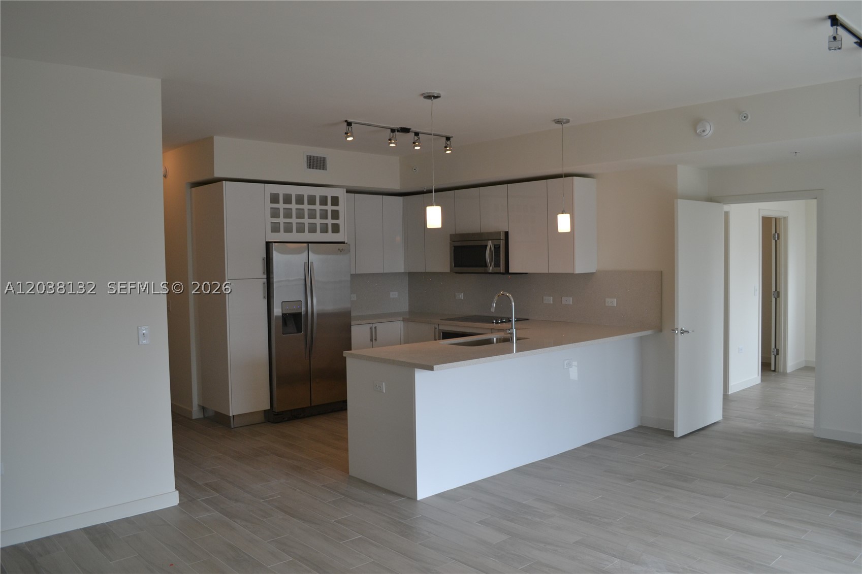 999 SW 1st Ave #3202, Miami FL 33130