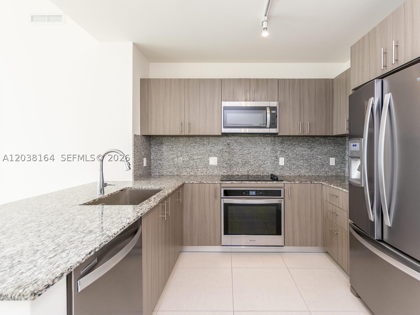 5350 NW 84th Ave #1018, Doral FL 33166