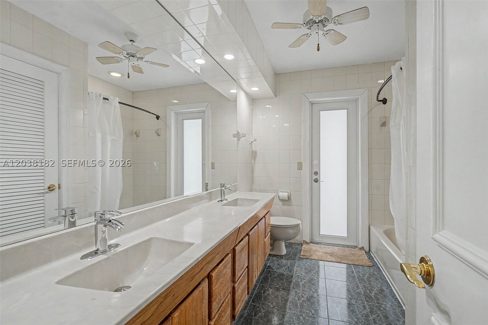 16842 SW SW 79 Place, Palmetto Bay FL 33157