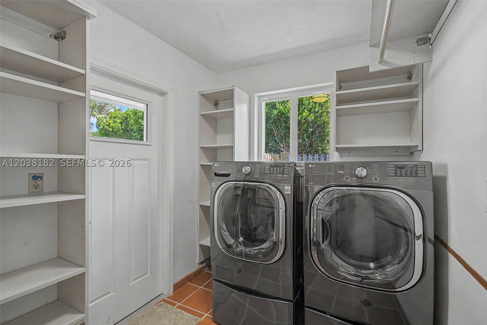 16842 SW SW 79 Place, Palmetto Bay FL 33157