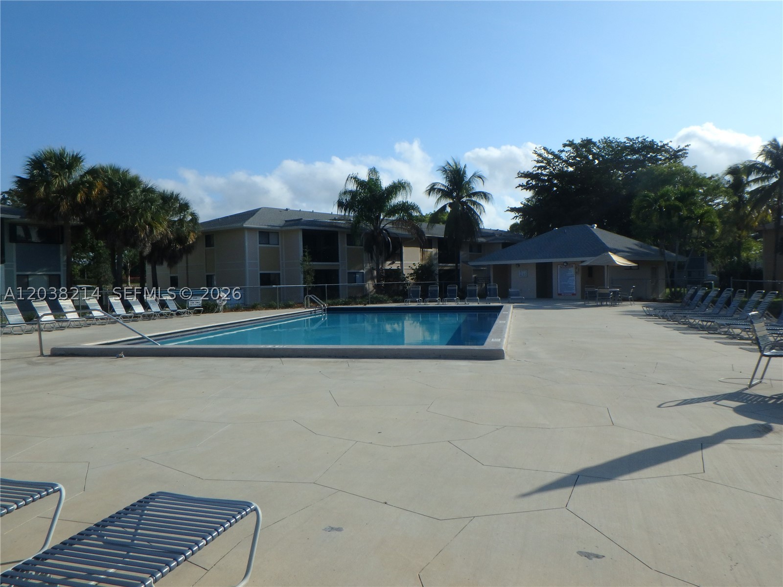 9727 Hammocks Blvd #101D, Miami FL 33196