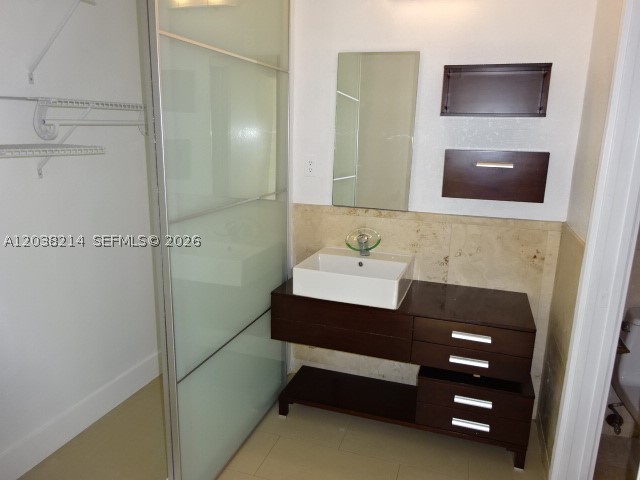 9727 Hammocks Blvd #101D, Miami FL 33196