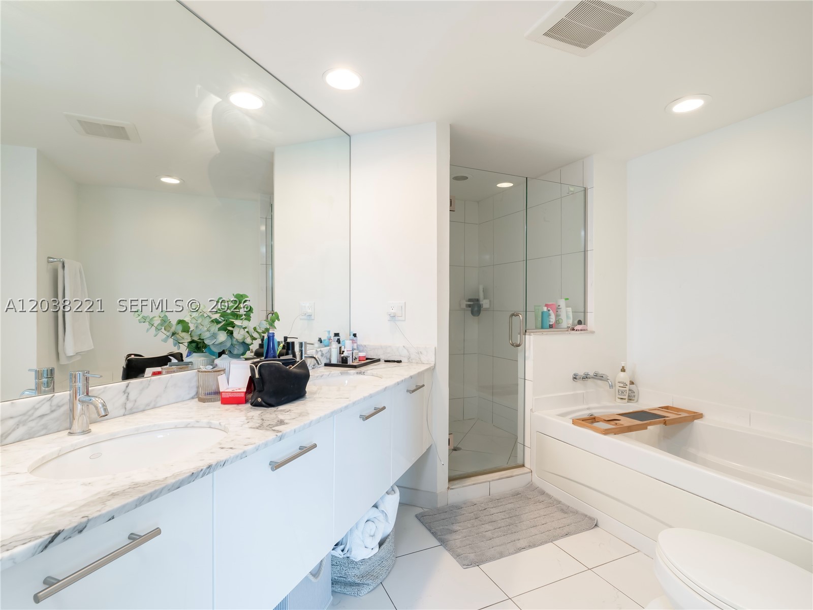 500 Brickell Ave #402, Miami FL 33131