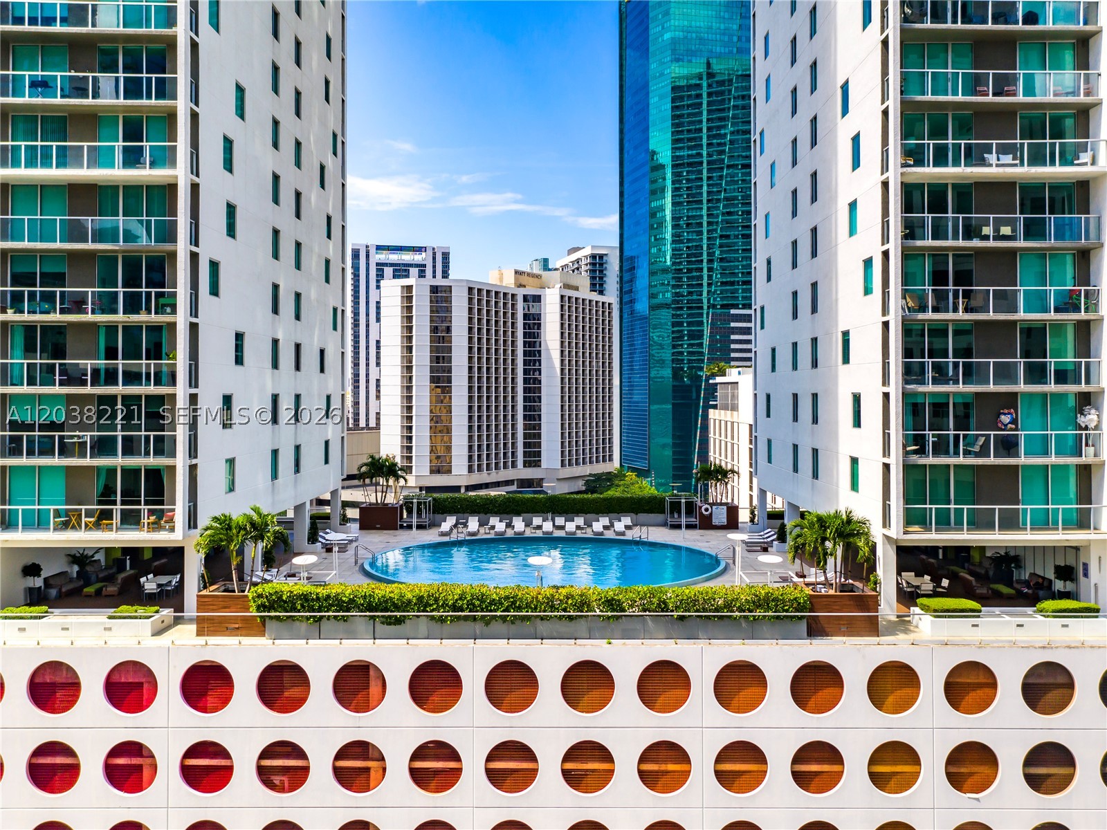 500 Brickell Ave #402, Miami FL 33131
