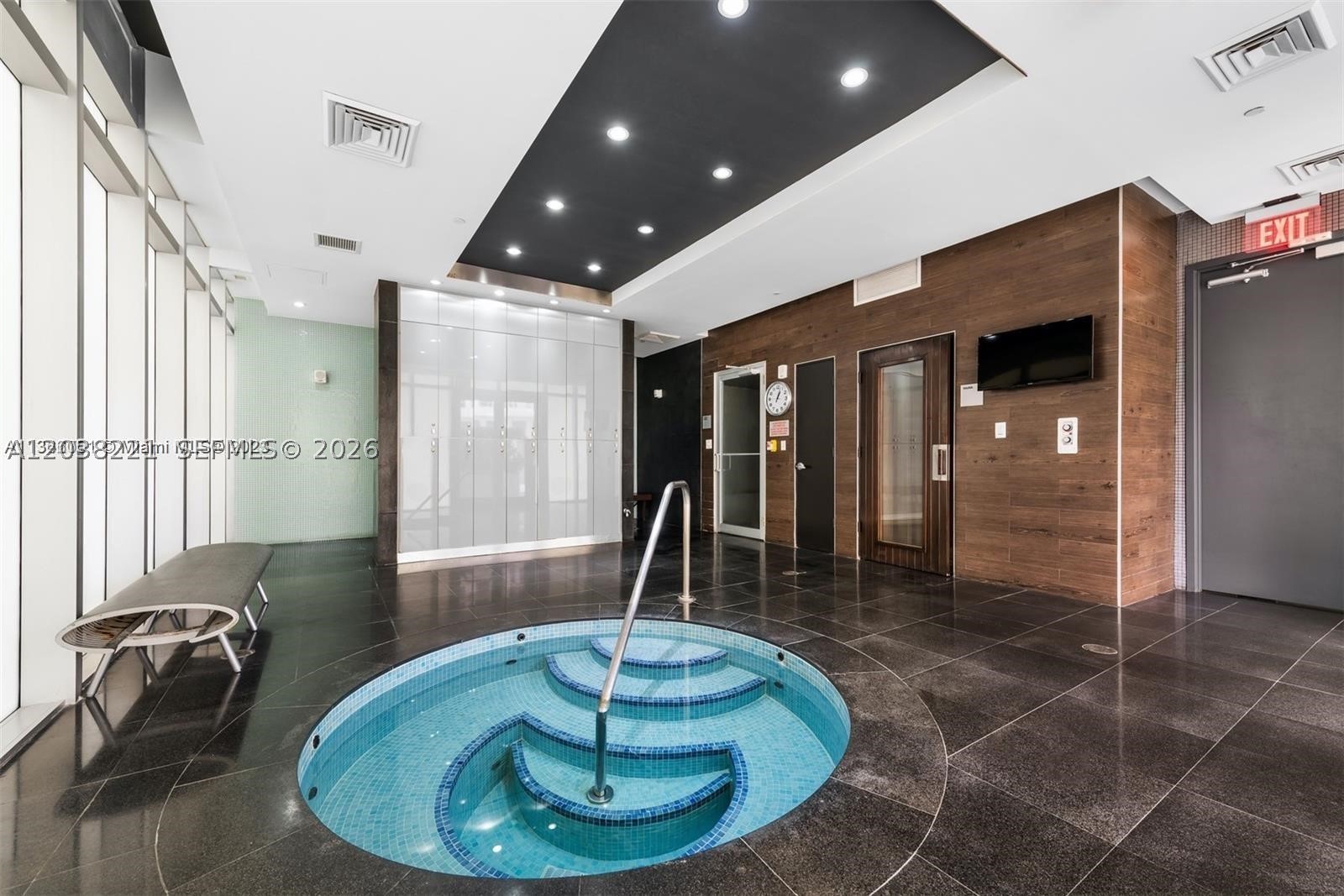 500 Brickell Ave #402, Miami FL 33131