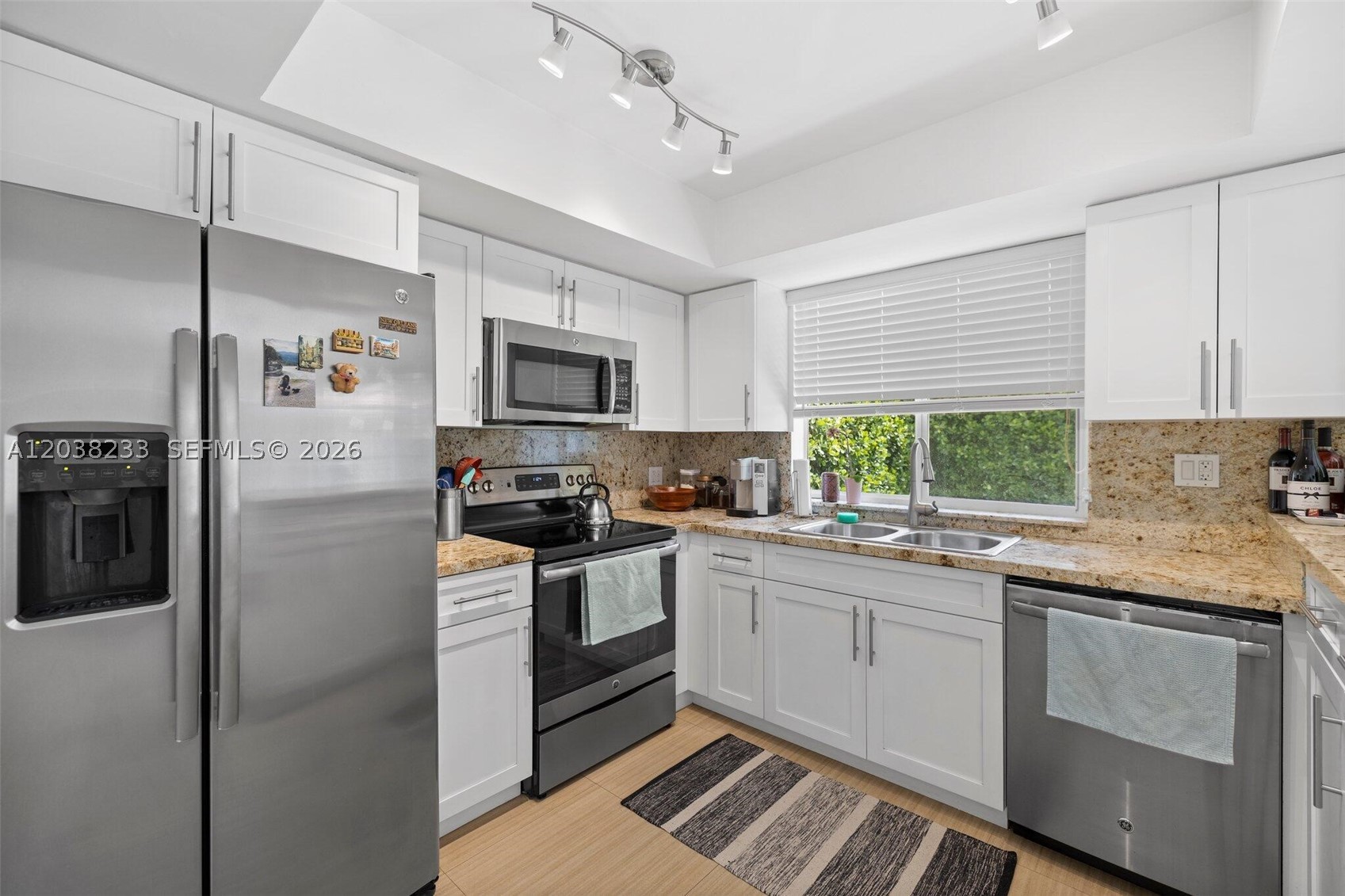 811 Capri St, Coral Gables FL 33134