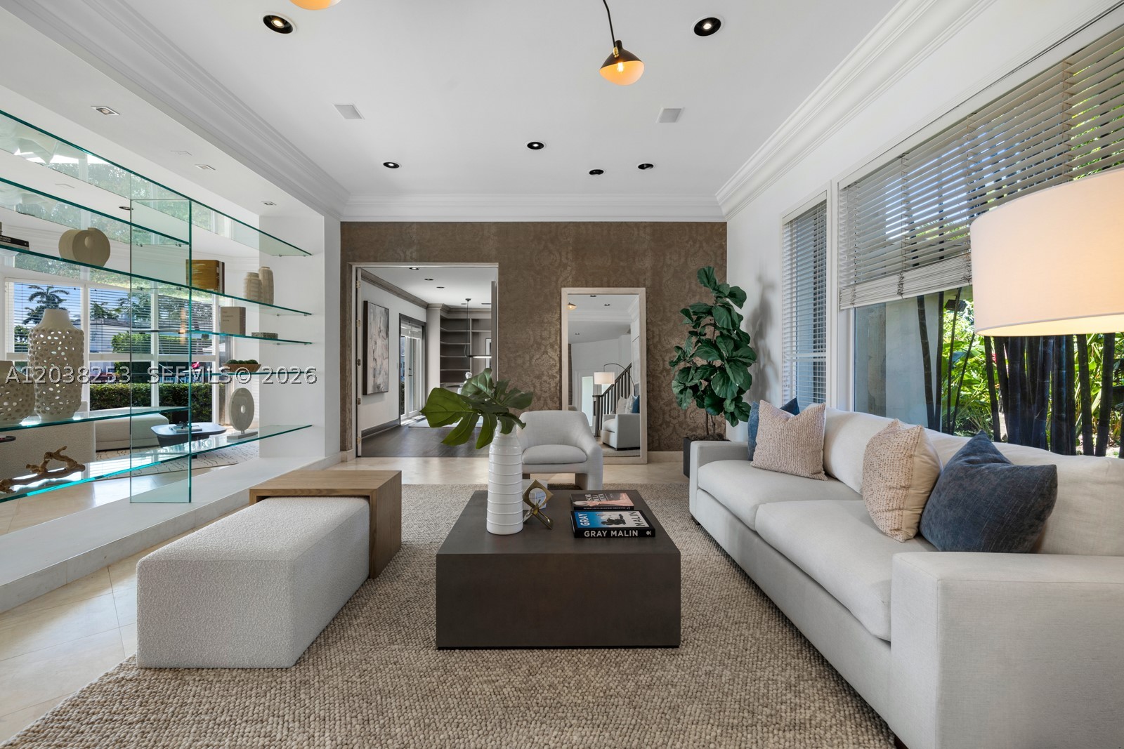 6500 N Bay Rd, Miami Beach FL 33141