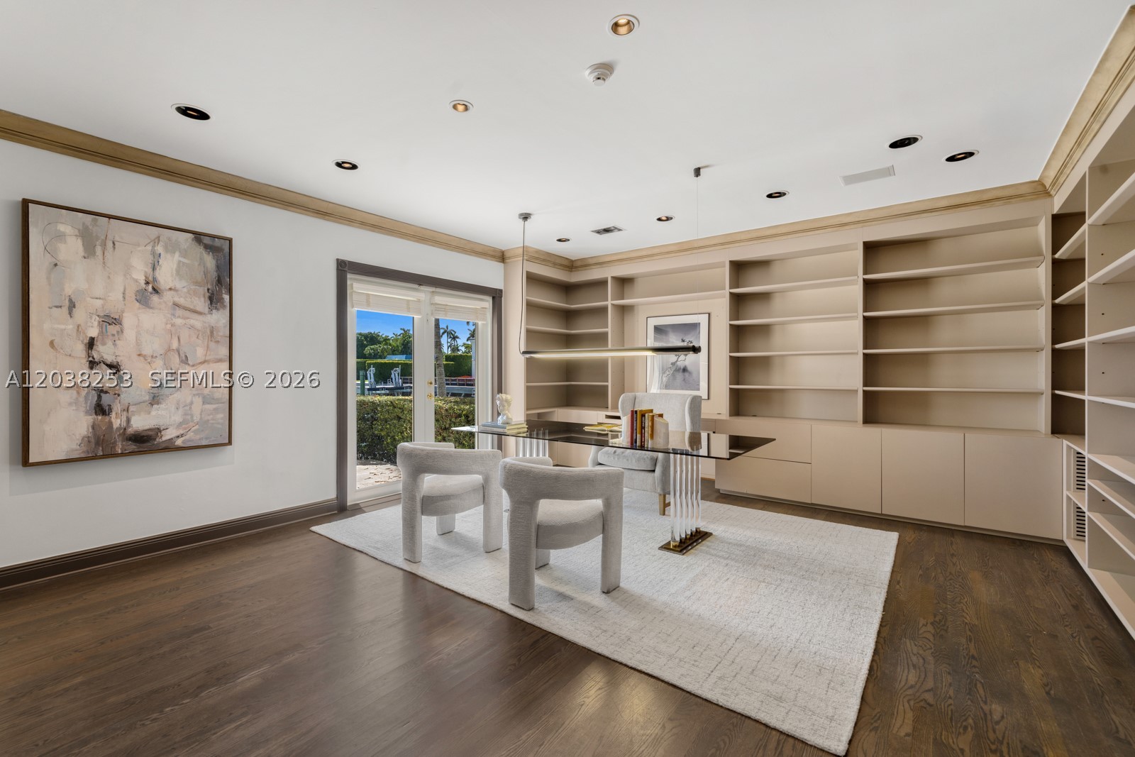 6500 N Bay Rd, Miami Beach FL 33141