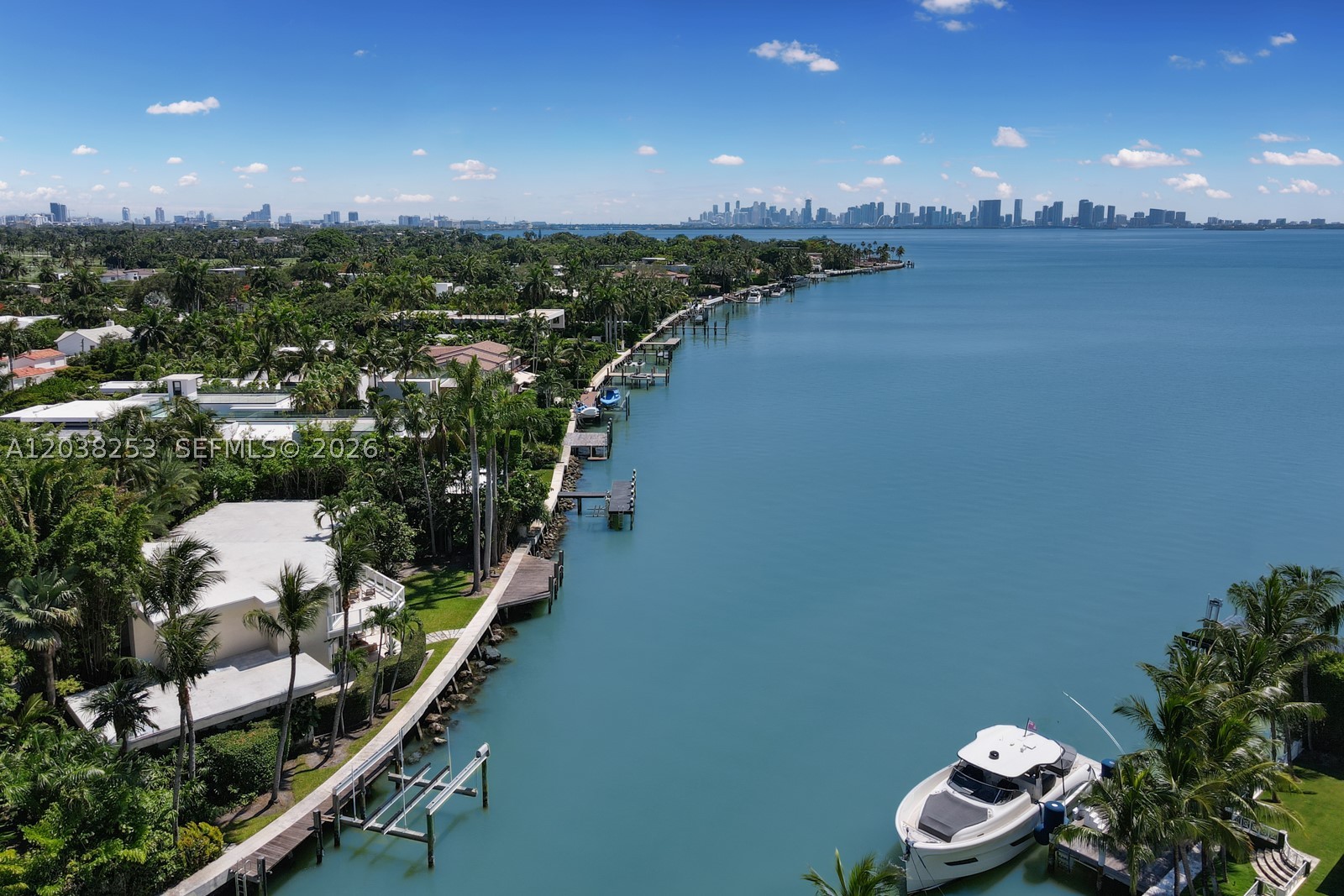 6500 N Bay Rd, Miami Beach FL 33141
