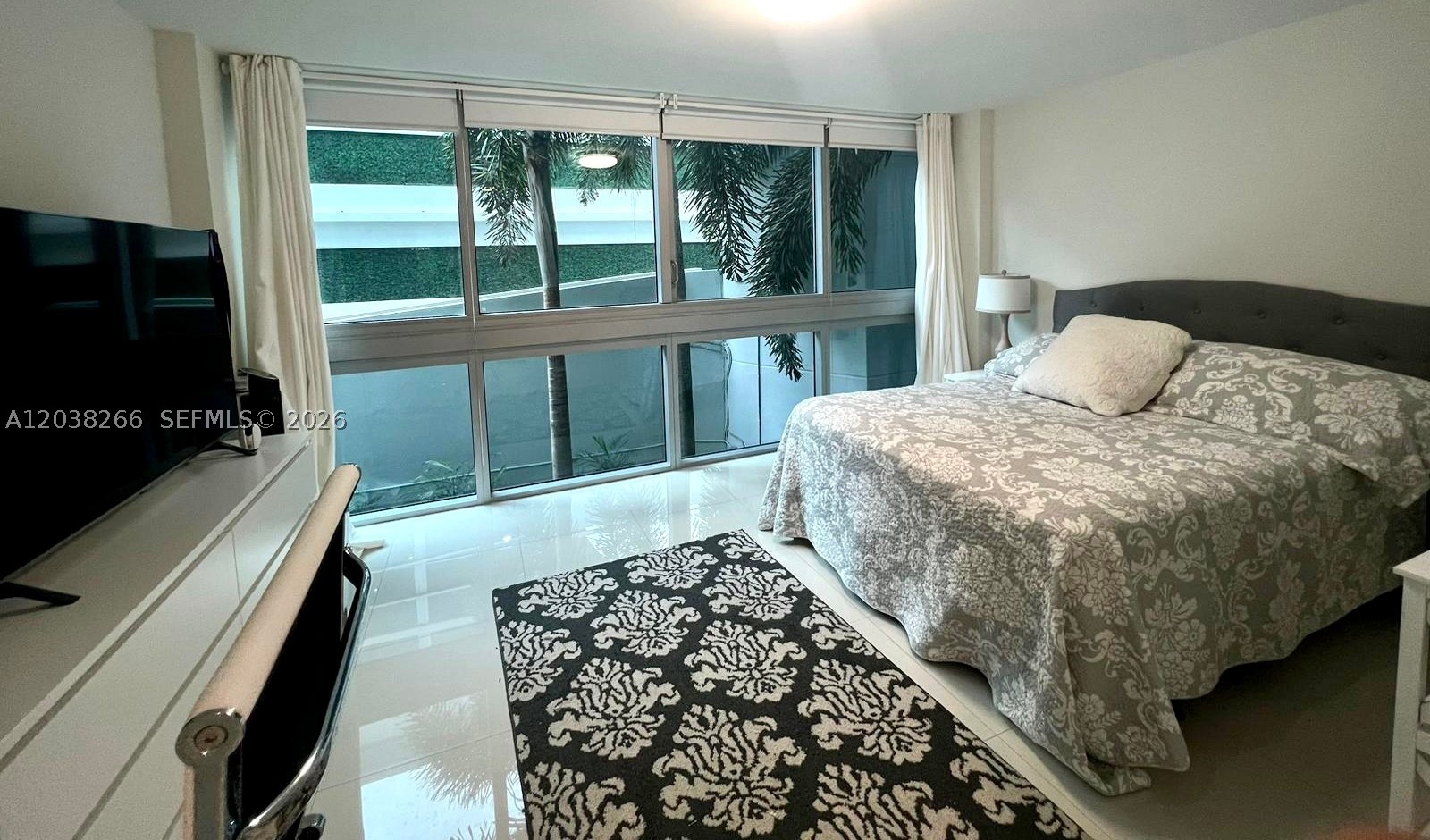 2950 NE 188th St #108, Aventura FL 33180