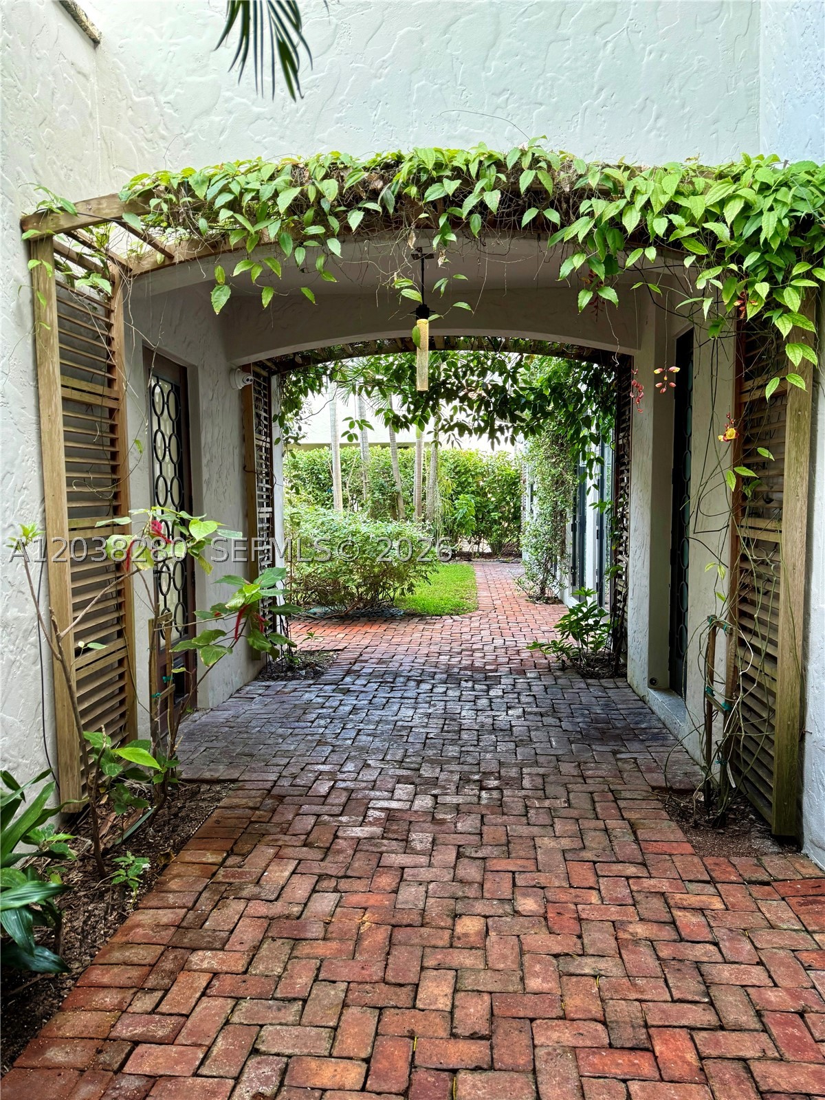 455 Amalfi Ave, Coral Gables FL 33146