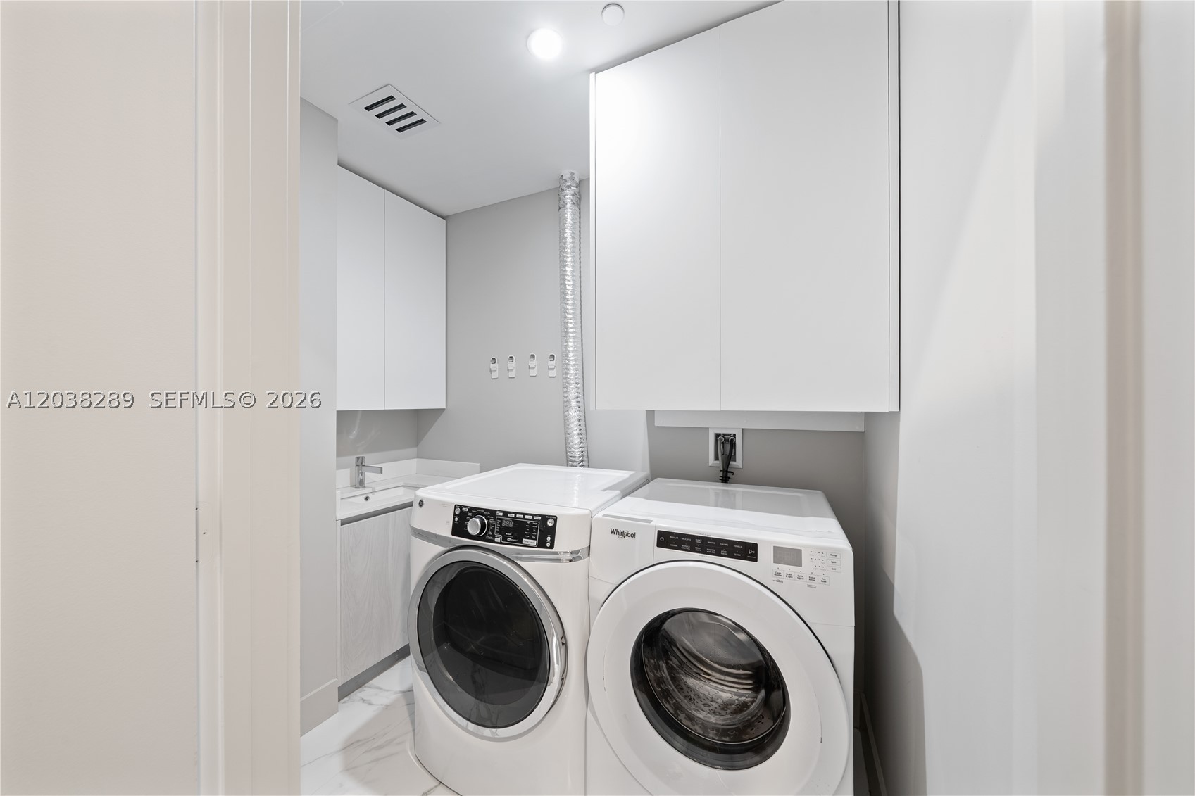 3131 NE 7th Ave #PH5201, Miami FL 33137