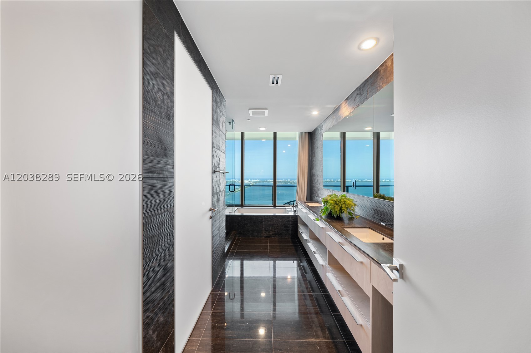 3131 NE 7th Ave #PH5201, Miami FL 33137