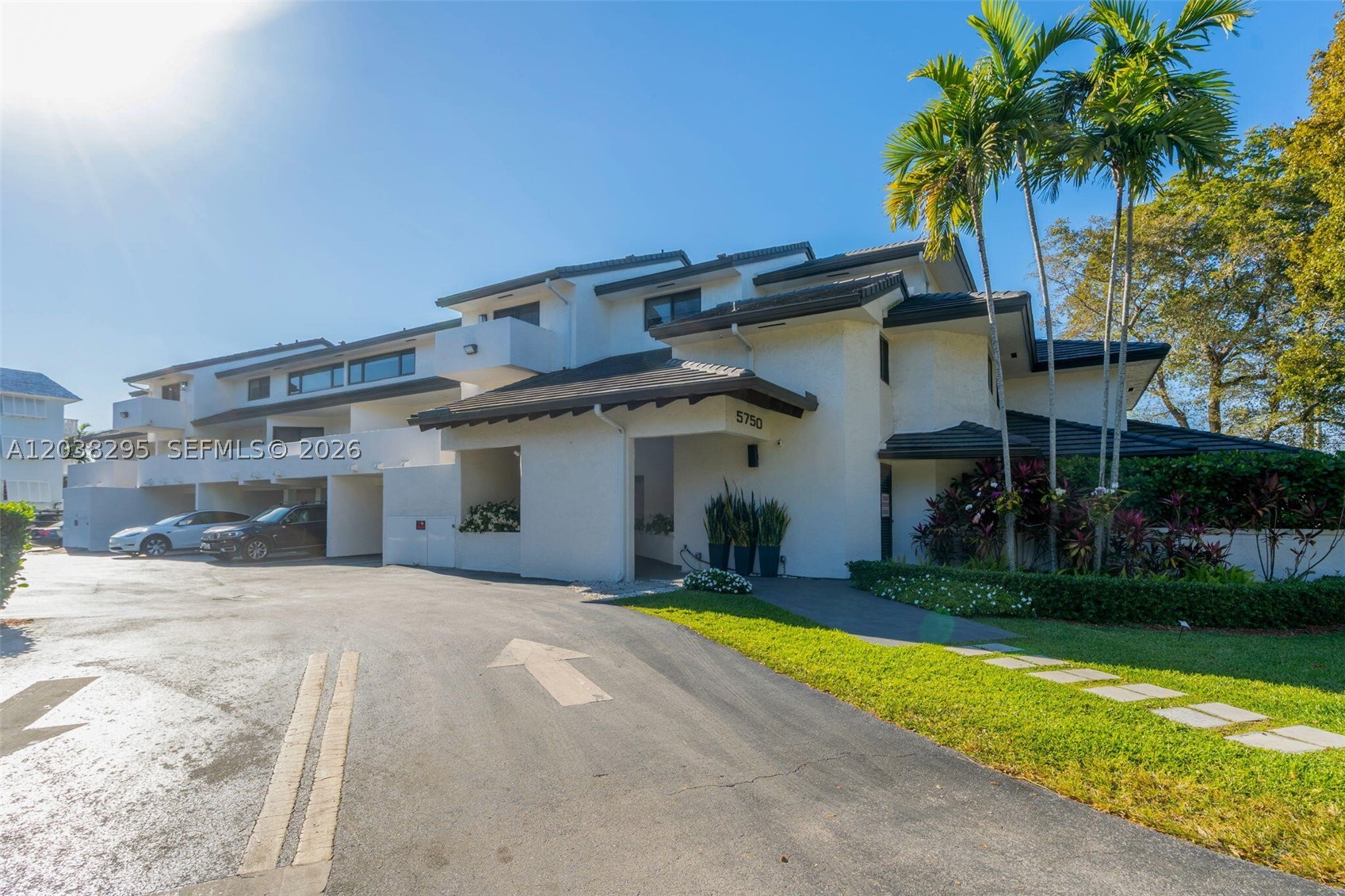 5750 Turin St #206, Coral Gables FL 33146