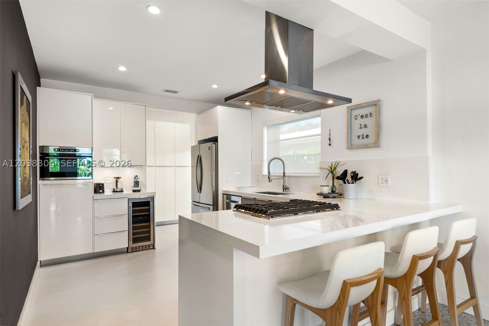 365 N Shore Dr, Miami Beach FL 33141