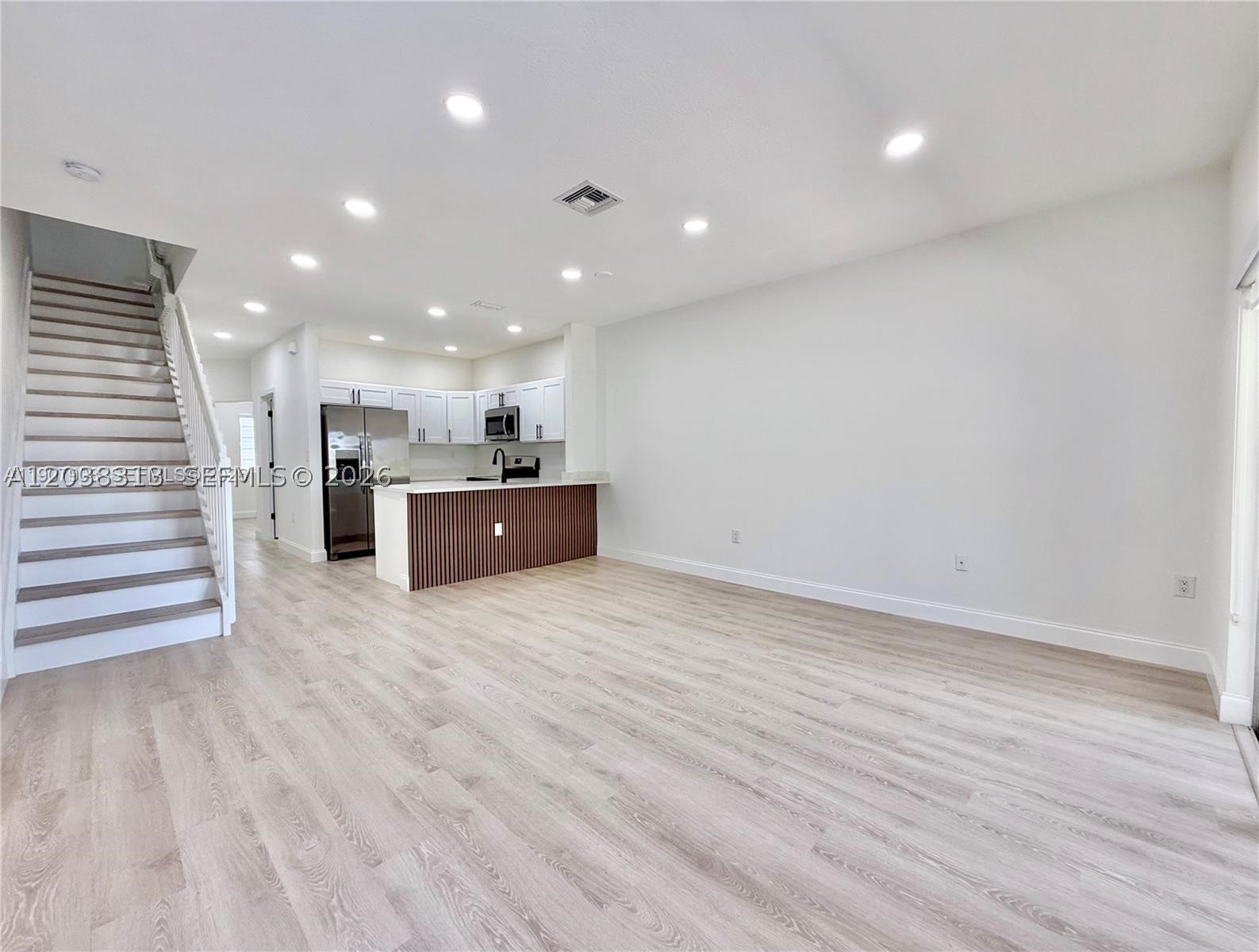 4412 Woodland Cir #4412, Tamarac FL 33319