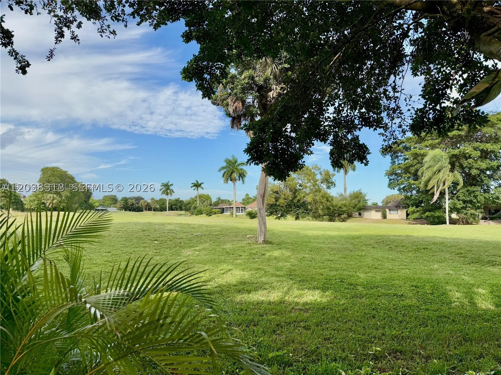4412 Woodland Cir #4412, Tamarac FL 33319