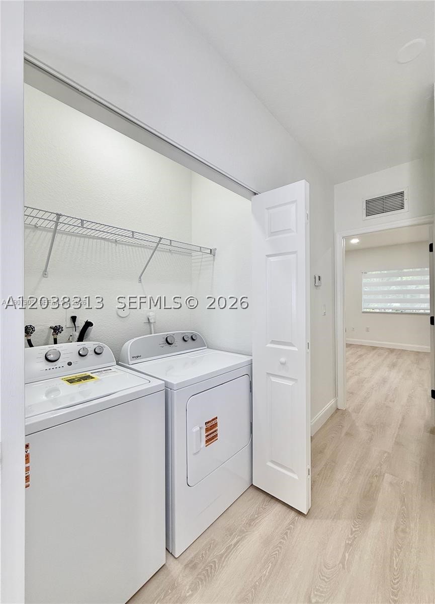 4412 Woodland Cir #4412, Tamarac FL 33319