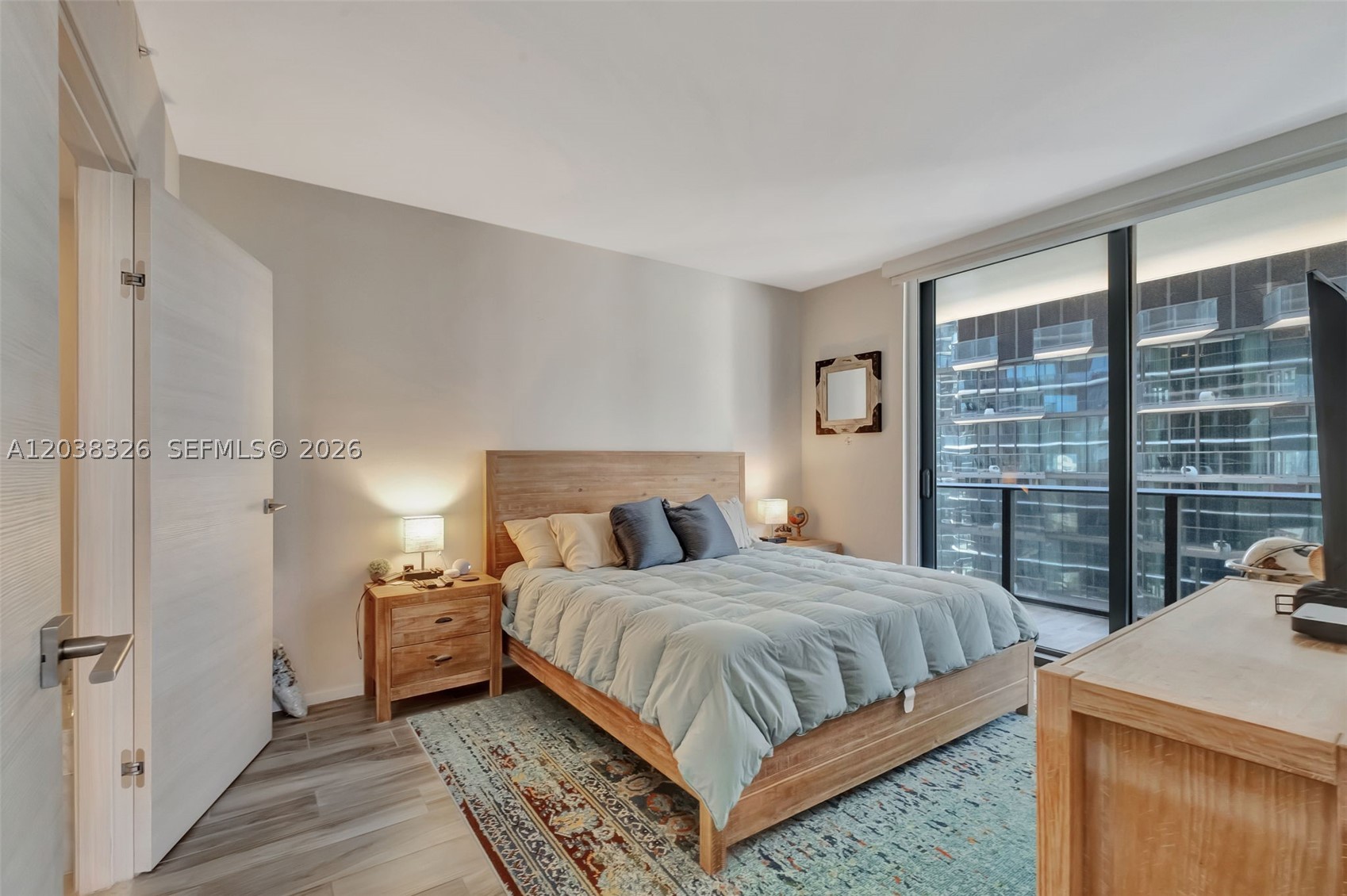 801 S Miami Ave #2205, Miami FL 33130