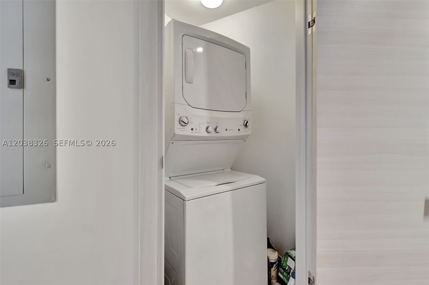 801 S Miami Ave #2205, Miami FL 33130
