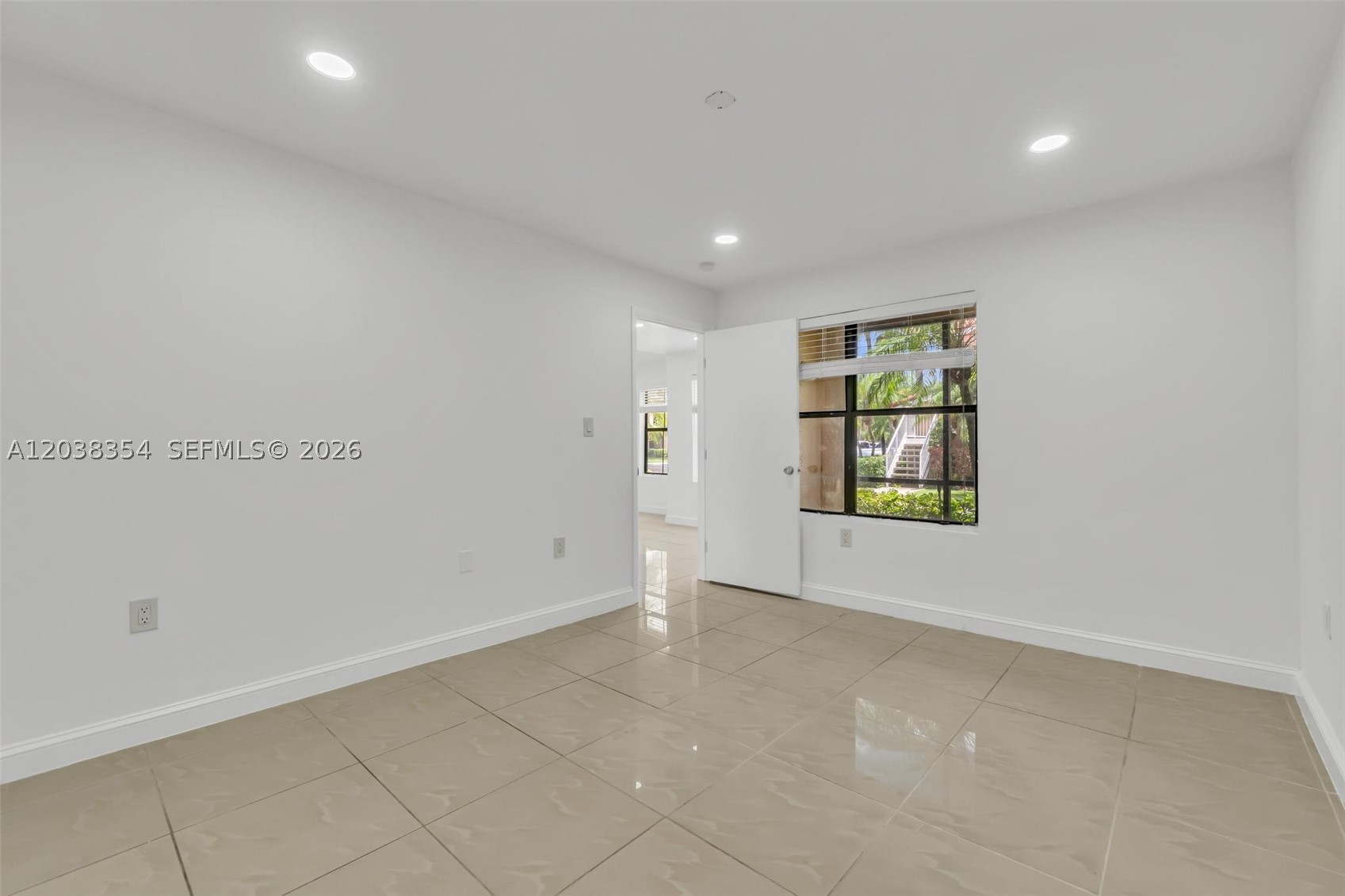 15560 SW 104th Ter #6112, Miami FL 33196