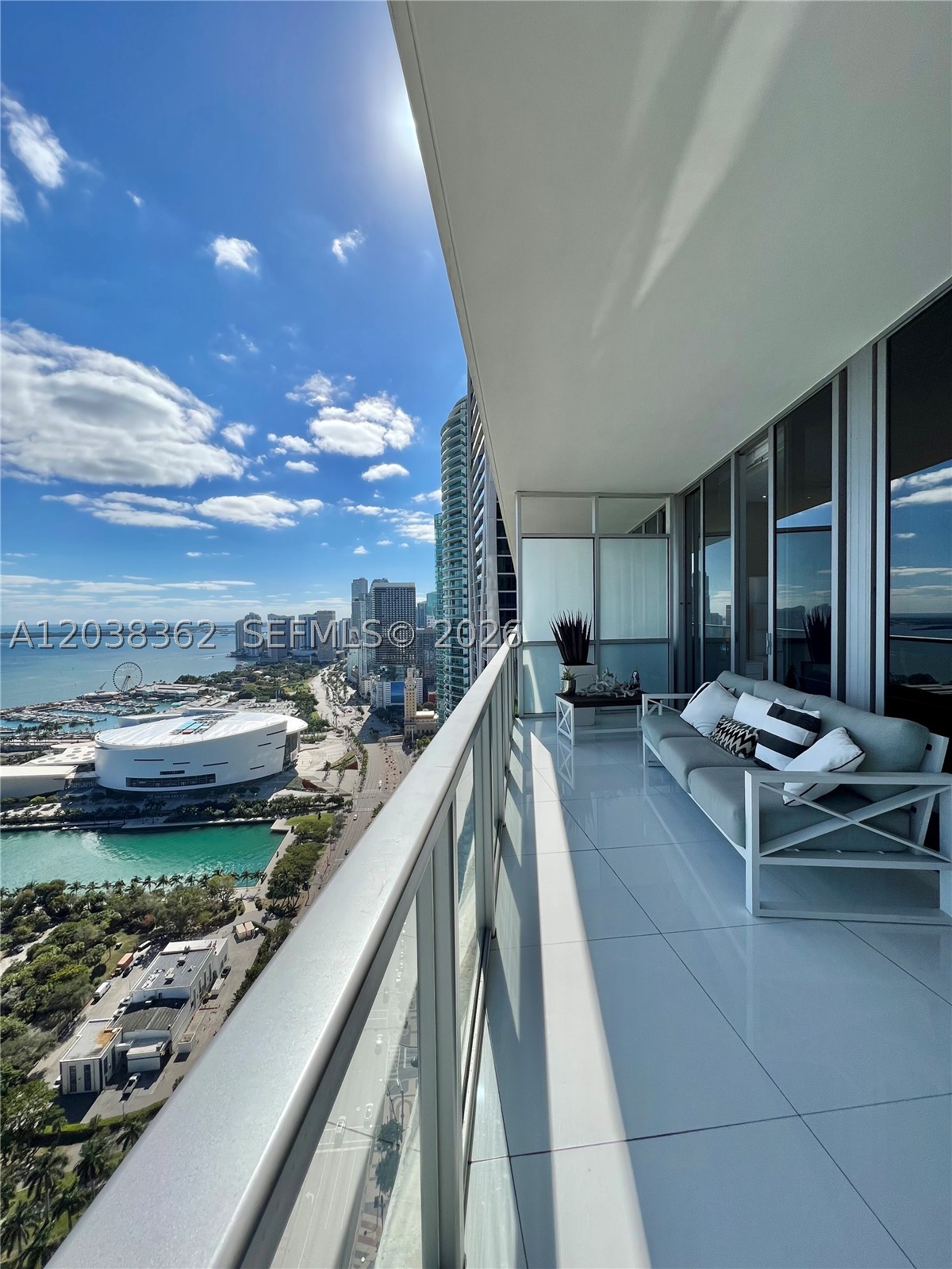 1100 Biscayne Blvd #4103, Miami FL 33132